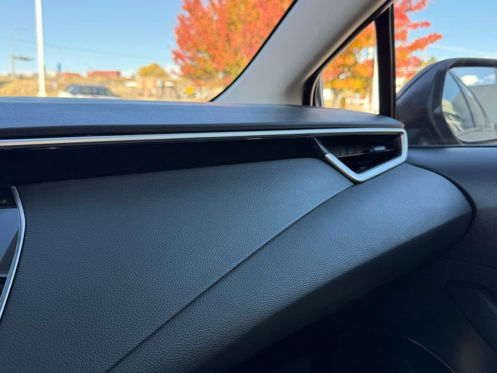 Used 2024 Toyota Corolla LE image 24