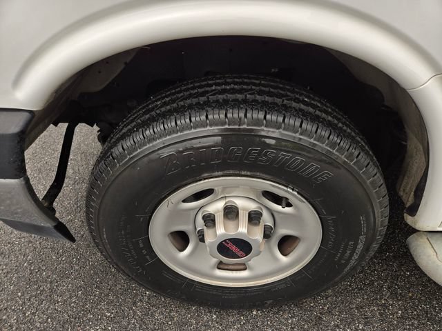 Used 2023 GMC Savana 2500 w/ Driver Convenience Package RWD image 20