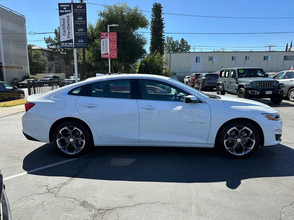 Used 2024 Chevrolet Malibu LT FWD image 9