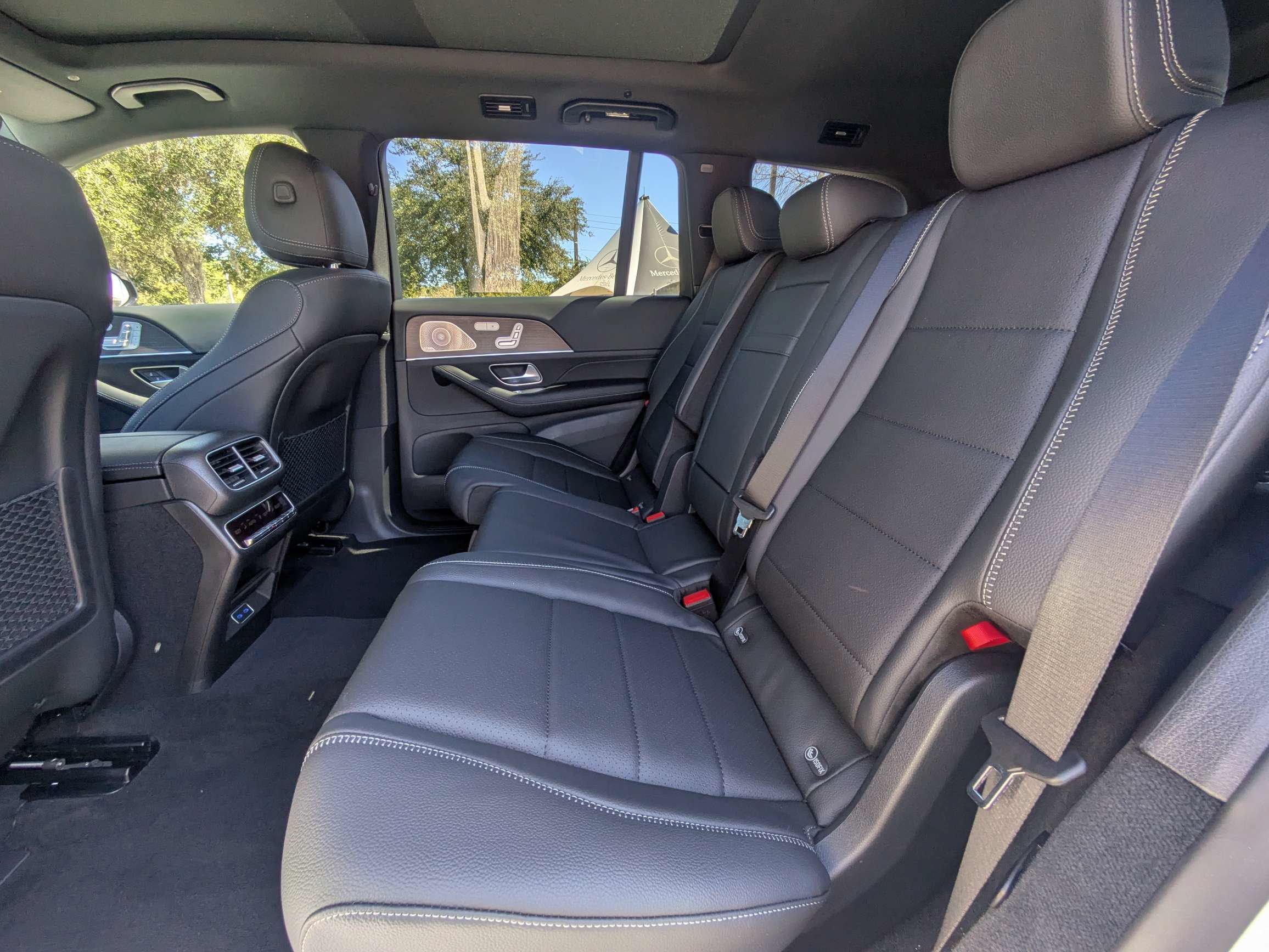 New 2027 Mercedes-Benz GLS 450 4MATIC image 14