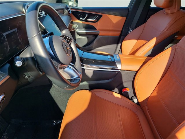 Used 2023 Mercedes-Benz GLC 300 4MATIC w/ Exclusive Trim Package image 24