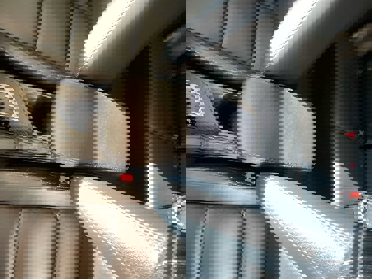 Used 2013 Toyota RAV4 Limited image 21