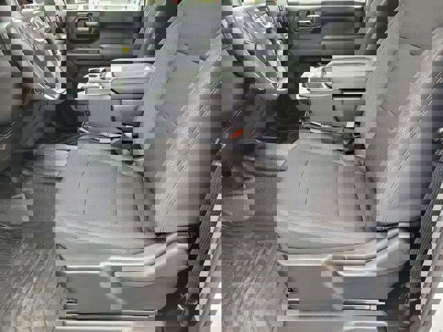 New 2025 GMC Sierra 2500 Pro w/ Convenience Package image 17