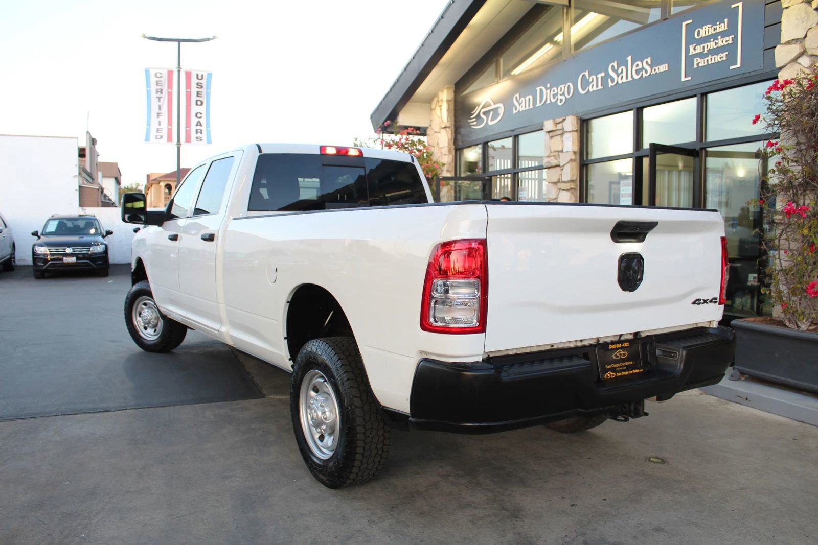 Used 2023 RAM 2500 Tradesman AWD/4WD image 3