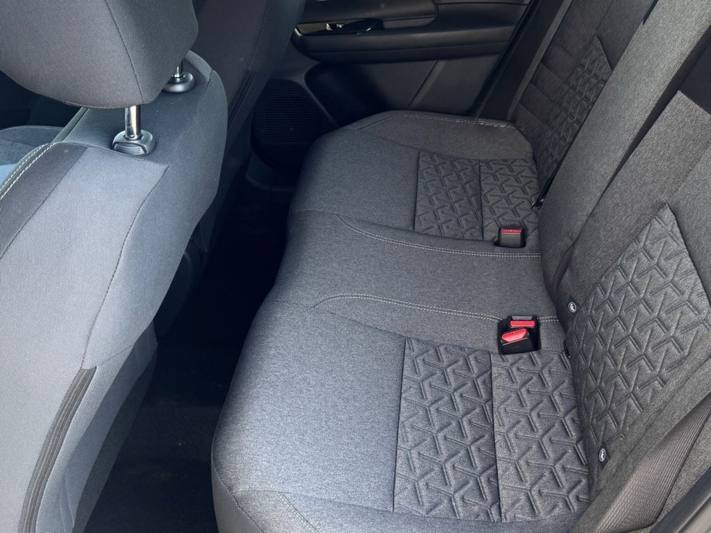 New 2026 Nissan Kicks SV w/ SV Premium Package FWD image 21