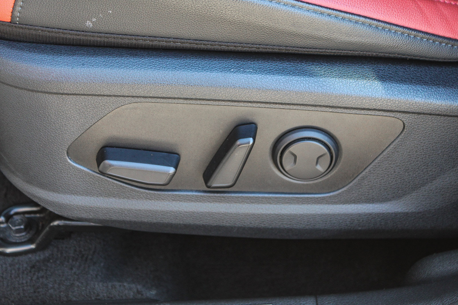 Used 2023 Kia Sportage SX image 23