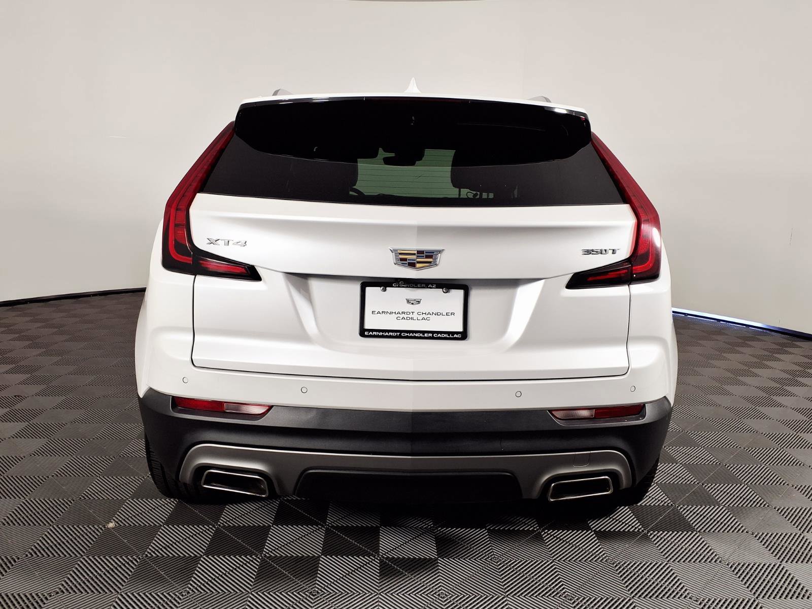 Used 2021 Cadillac XT4 Premium Luxury FWD image 5