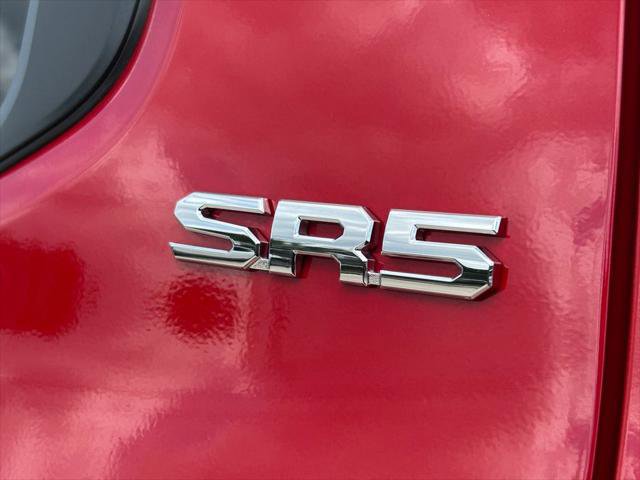 Certified 2025 Toyota Tacoma SR5 AWD/4WD image 14