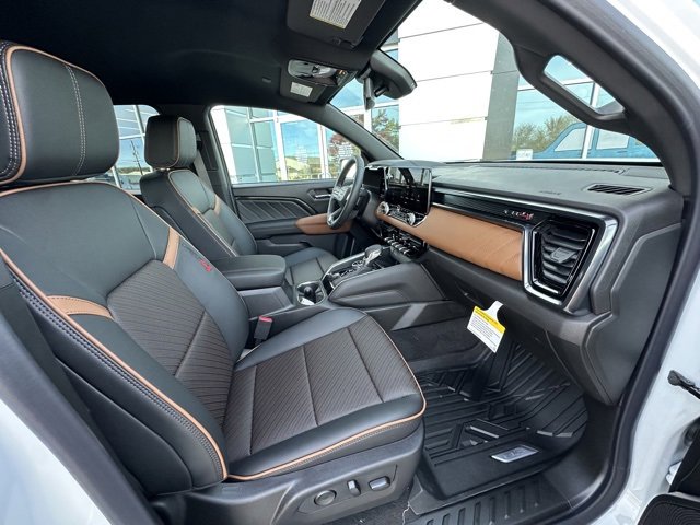 New 2026 GMC Canyon AT4 w/ AT4 Premium Package image 27