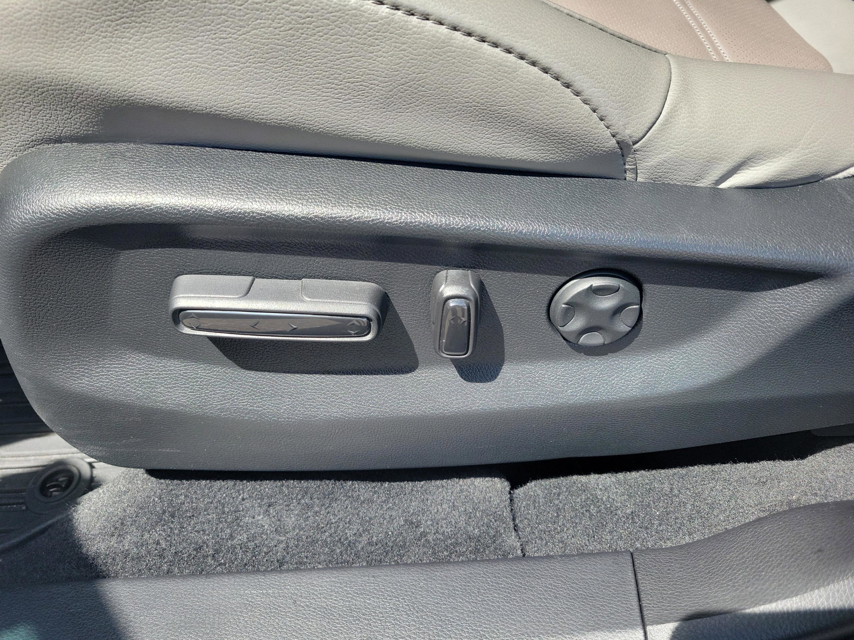 Used 2020 Honda CR-V EX-L image 26