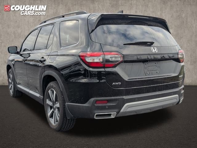 Used 2025 Honda Pilot Elite image 5