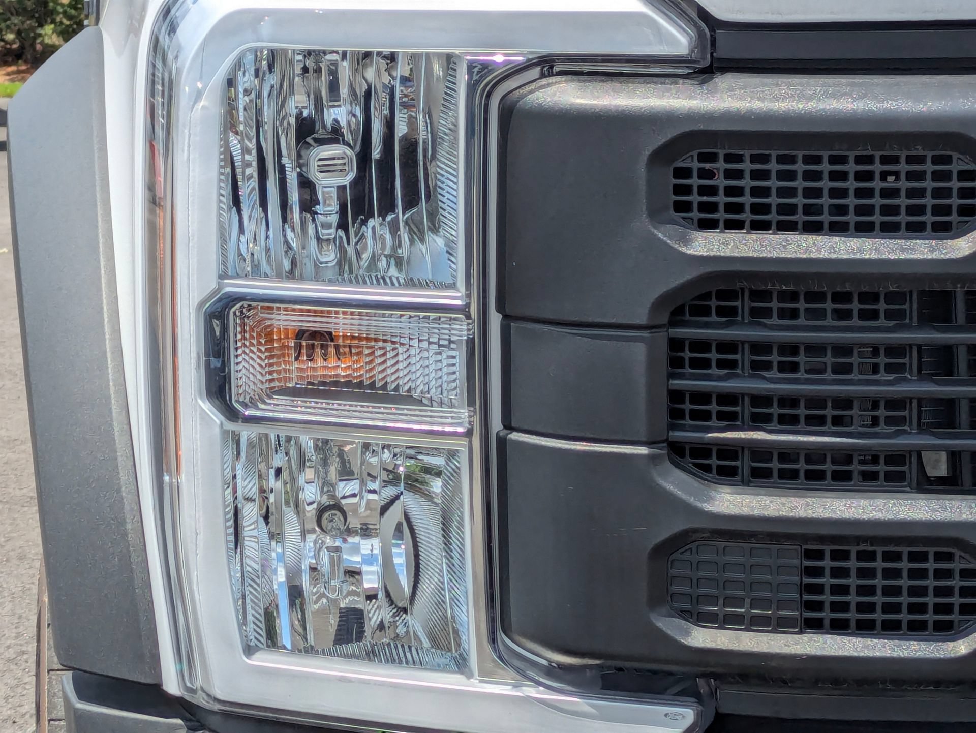 New 2025 Ford F550 4x4 Regular Cab Super Duty image 10