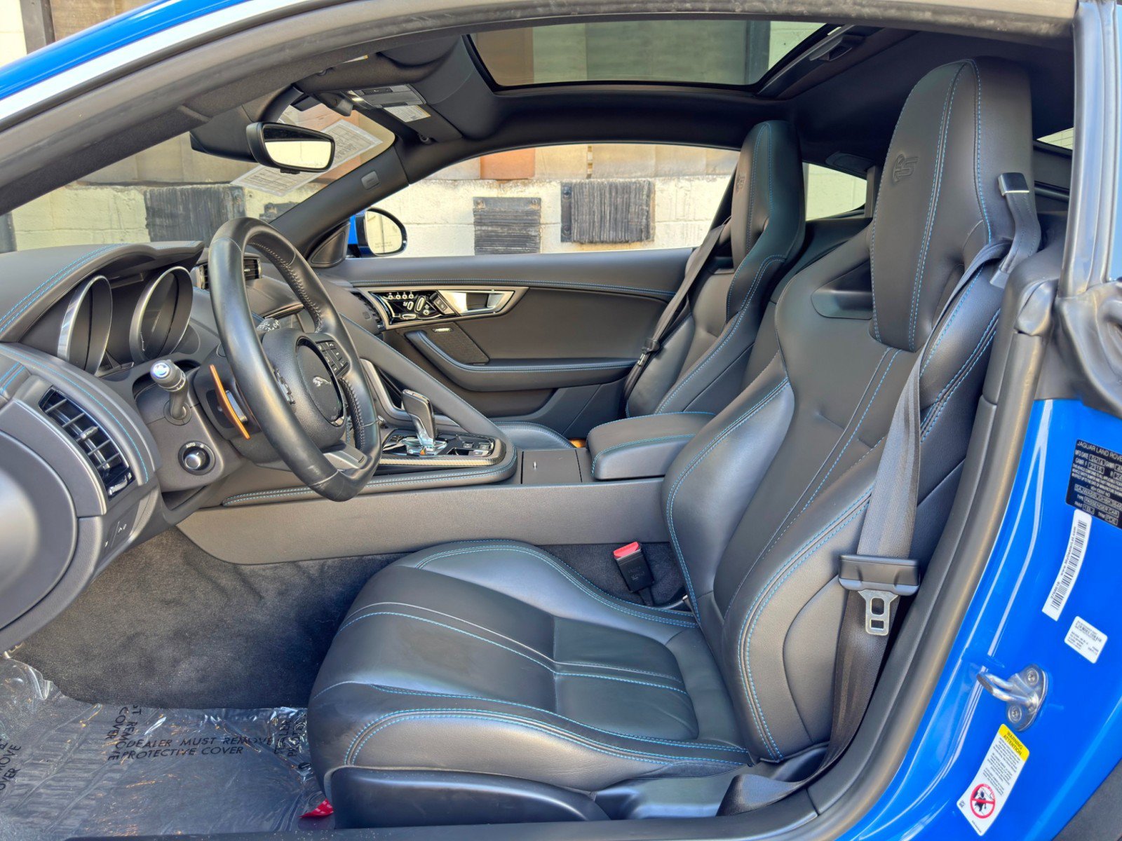 Used 2017 Jaguar F-TYPE S British Design Edition RWD image 17