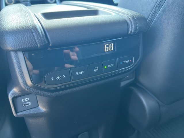 New 2026 Toyota Grand Highlander XLE image 15