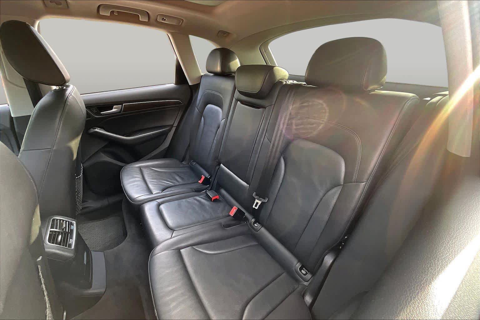 Used 2017 Audi Q5 2.0T Premium AWD/4WD image 21