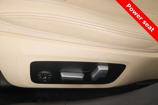 Used 2022 BMW 330e xDrive image 19