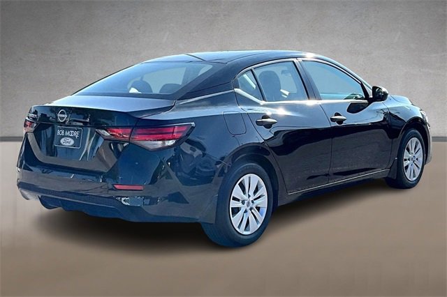 Used 2024 Nissan Sentra S image 2