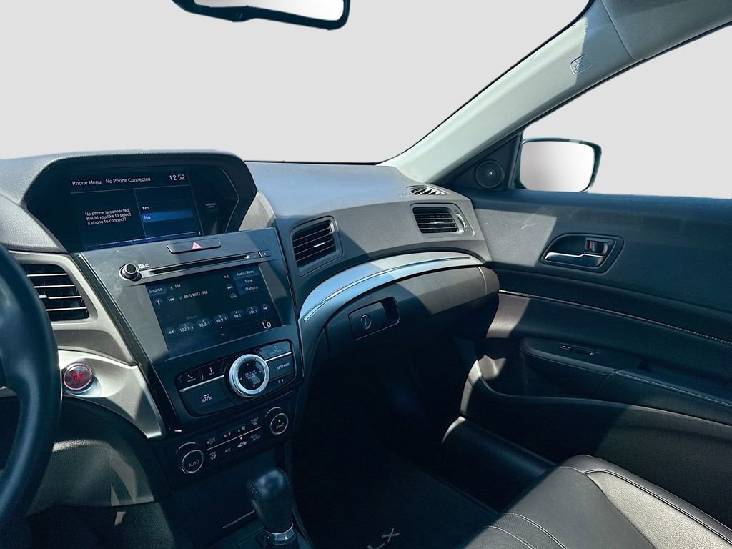 Used 2019 Acura ILX w/ Premium Package FWD image 23
