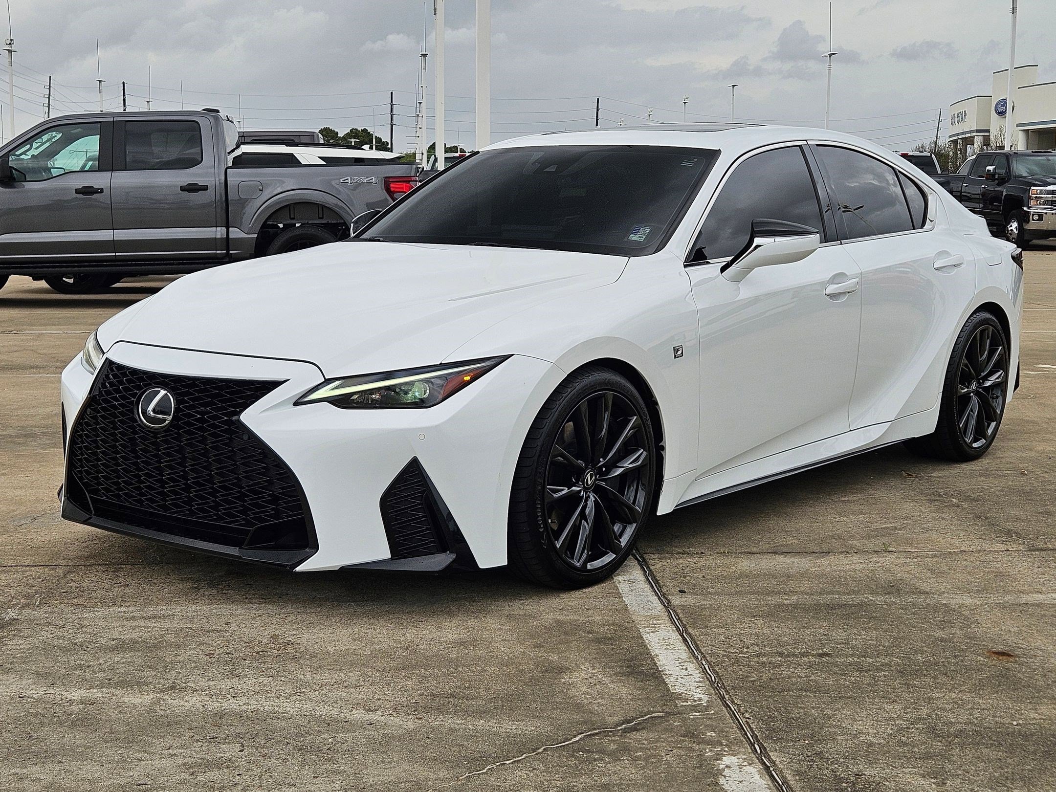 Used 2022 Lexus IS 350 F Sport w/ Navigation Package image 8