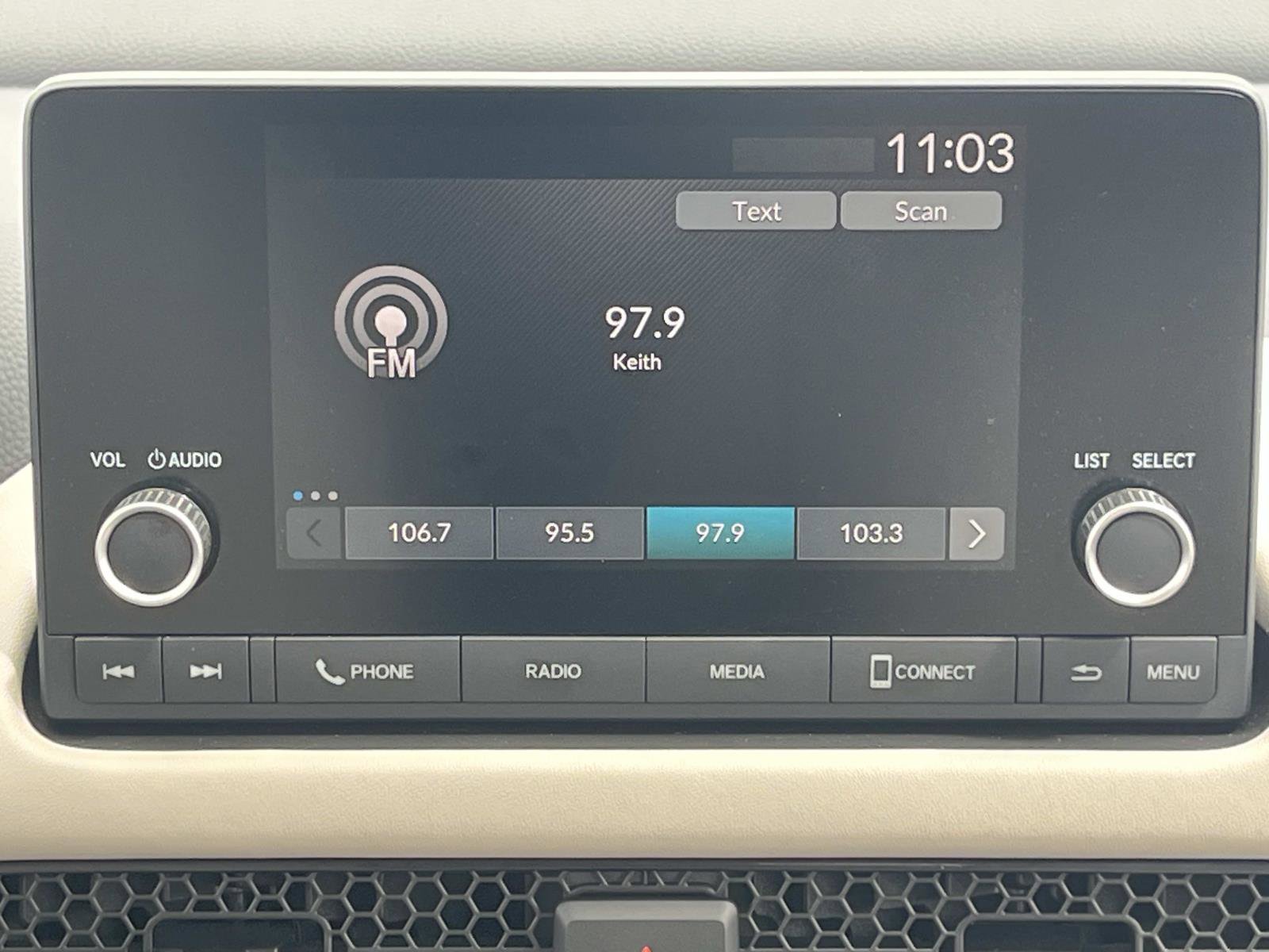Used 2025 Honda HR-V LX image 14