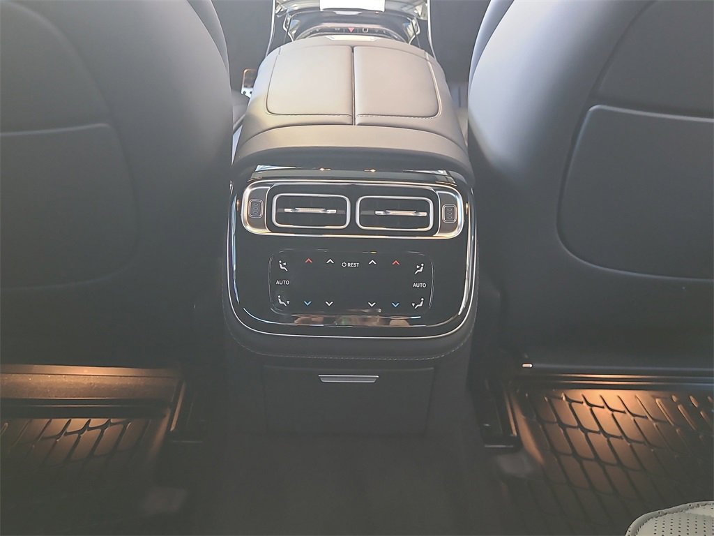 New 2026 Mercedes-Benz S 580 4MATIC Sedan image 19