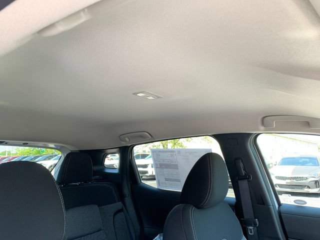 New 2026 Nissan Kicks SV w/ Interior Electronics Package AWD/4WD image 18