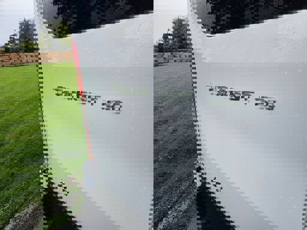 Used 2020 Ford Transit 150 XLT image 18