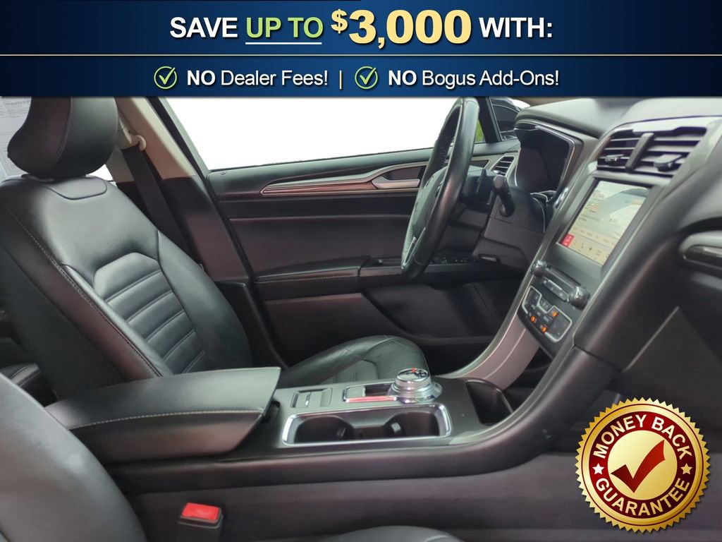 Used 2017 Ford Fusion SE w/ Fusion SE Technology Package FWD image 22
