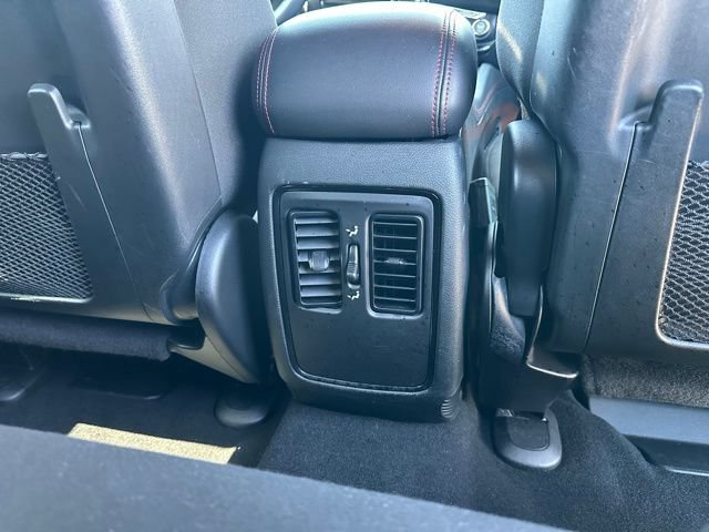 Used 2025 Dodge Durango GT AWD/4WD image 13