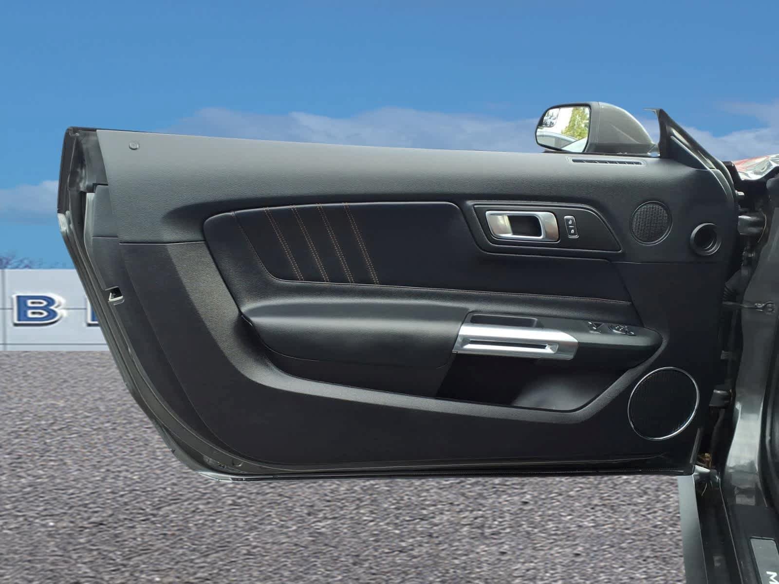Used 2019 Ford Mustang GT Premium RWD image 12