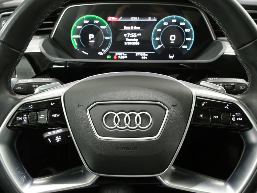 Used 2023 Audi e-tron Premium w/ Convenience Plus Package AWD/4WD image 17