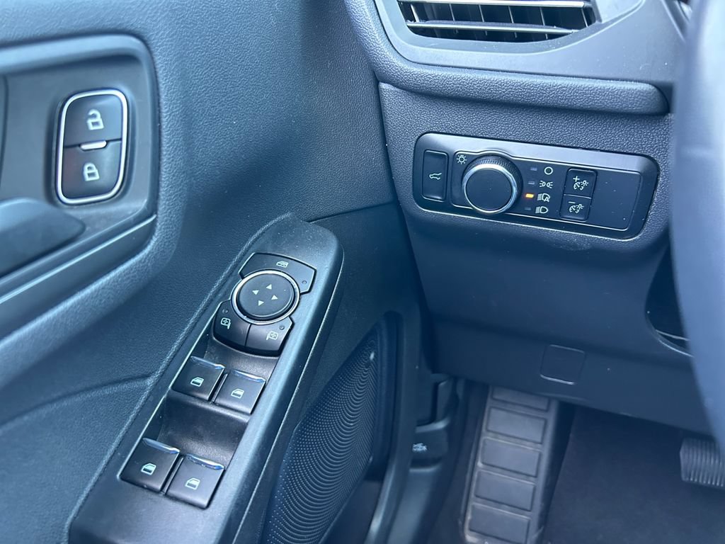Used 2024 Ford Escape Active AWD/4WD image 20