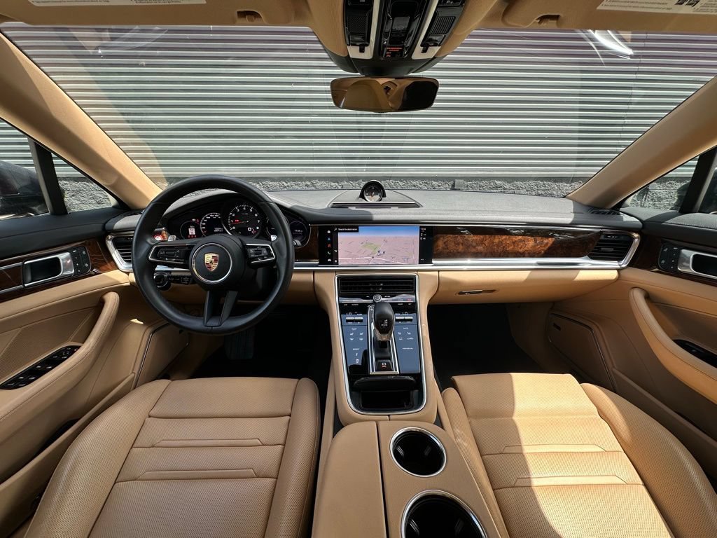 Certified 2023 Porsche Panamera 4 Platinum Edition AWD/4WD image 6