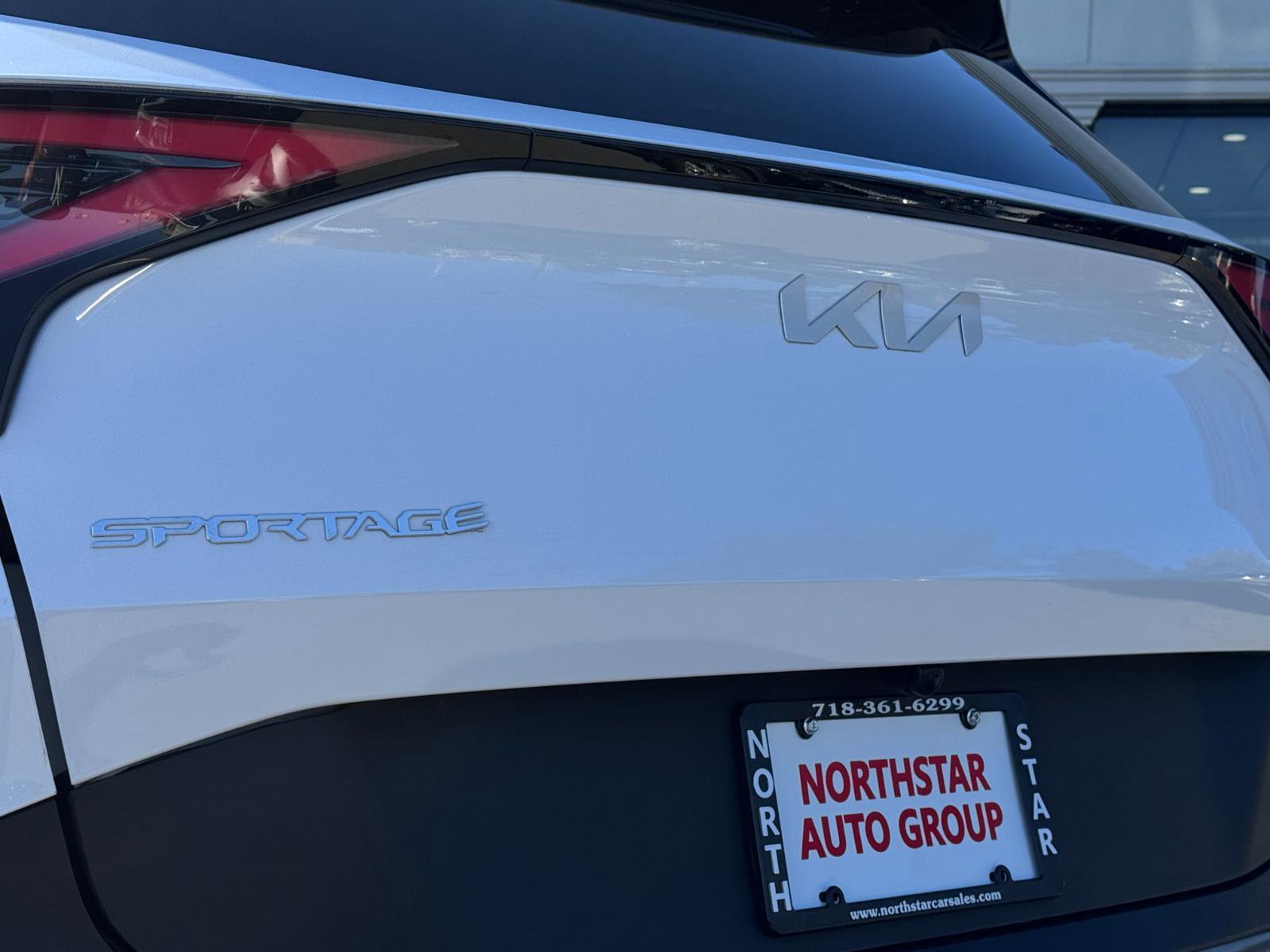 Used 2023 Kia Sportage X-Line w/ X-Line Premium Package image 7