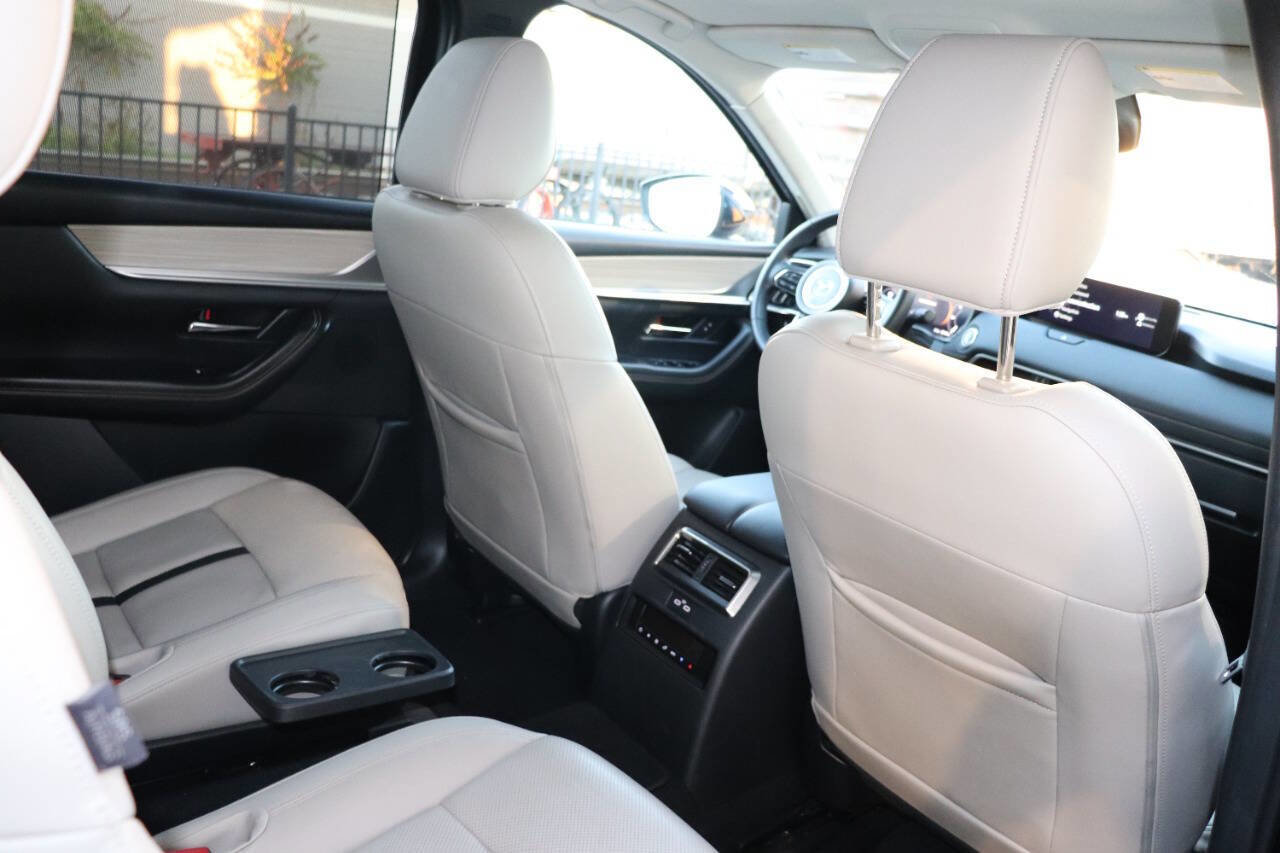 Used 2024 MAZDA CX-90 Plug-In Hybrid w/ Preferred image 42