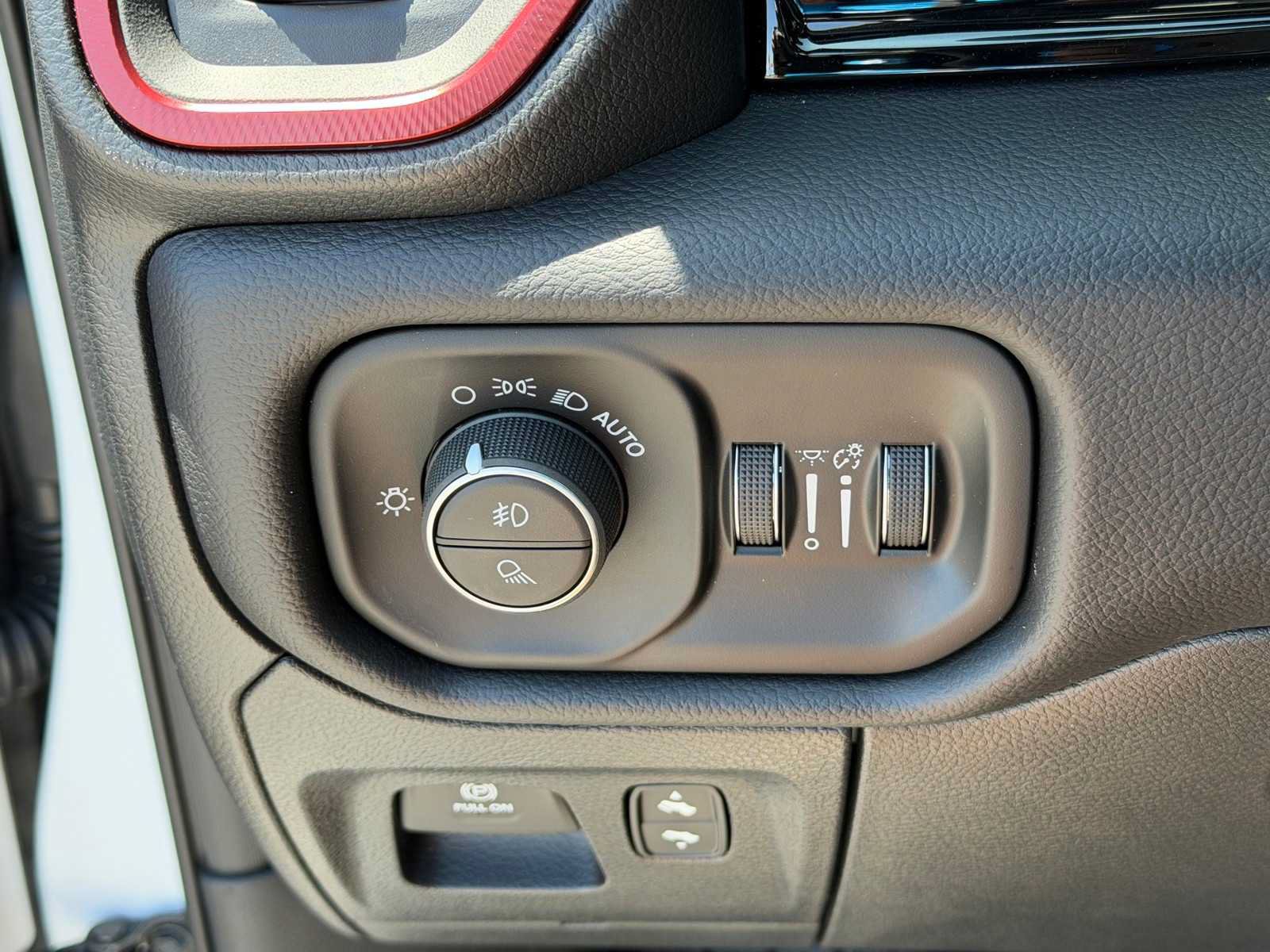 New 2026 RAM 1500 Rebel AWD/4WD image 16