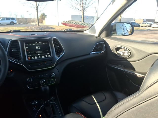 Certified 2022 Jeep Cherokee Trailhawk image 12