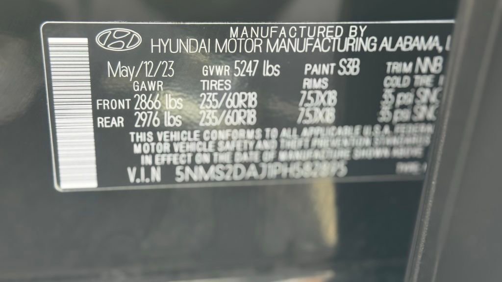 Certified 2023 Hyundai Santa Fe SEL AWD/4WD image 9