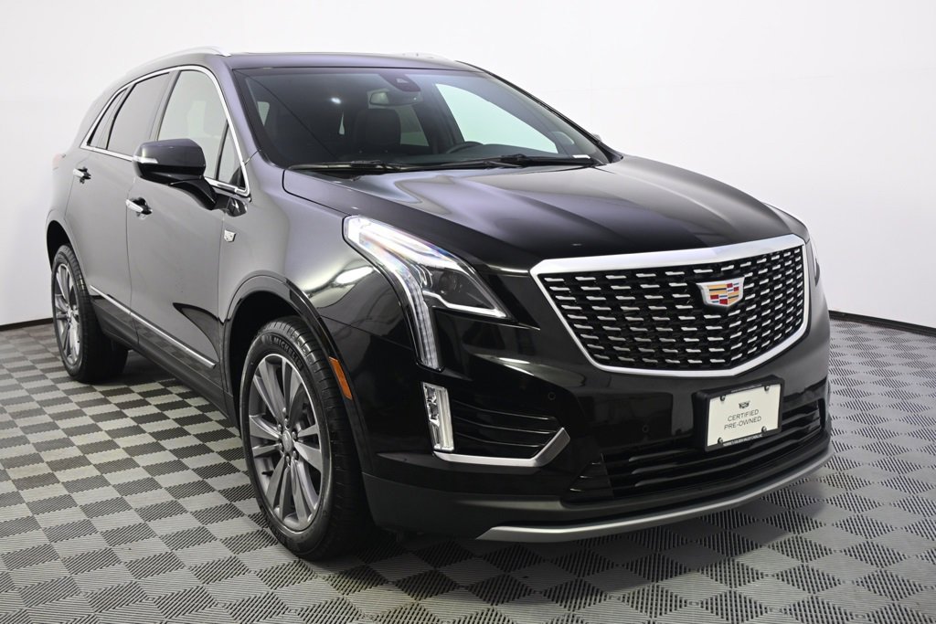 Certified 2025 Cadillac XT5 Premium Luxury image 8
