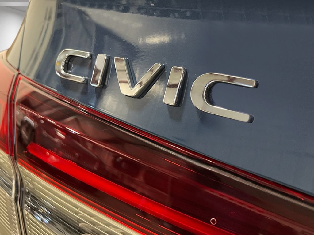 Used 2025 Honda Civic Sport image 8