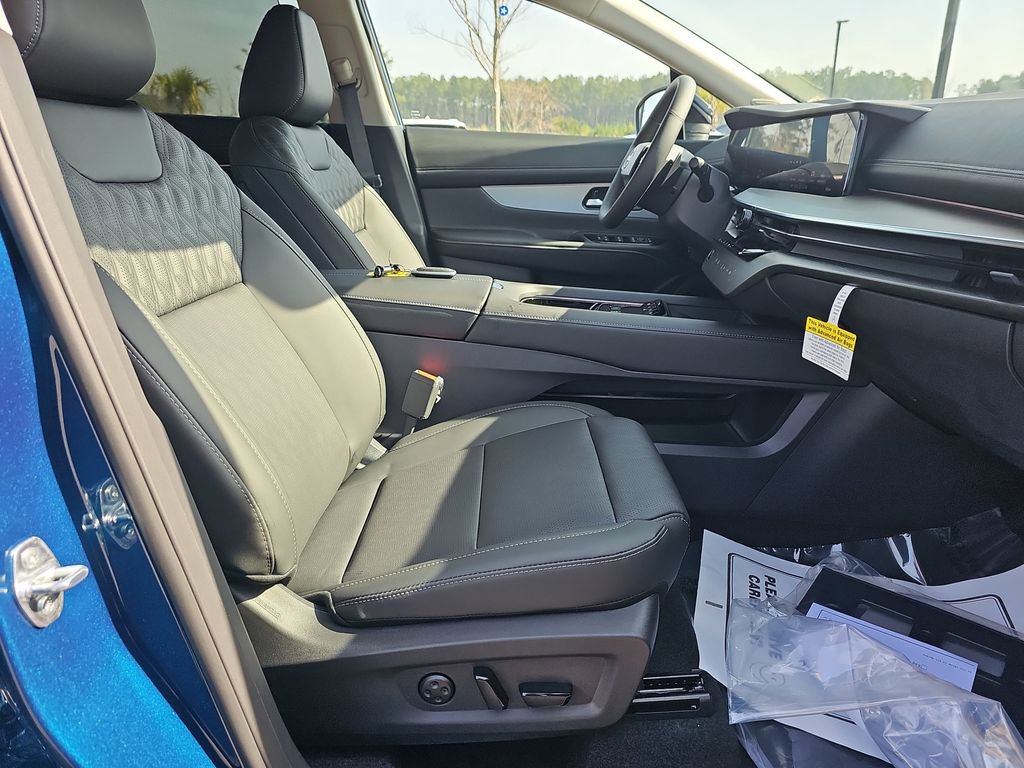 New 2026 Nissan Murano Platinum w/ Cargo Package image 13