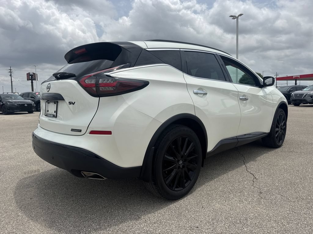 Used 2023 Nissan Murano SV w/ SV Midnight Edition Package FWD image 7