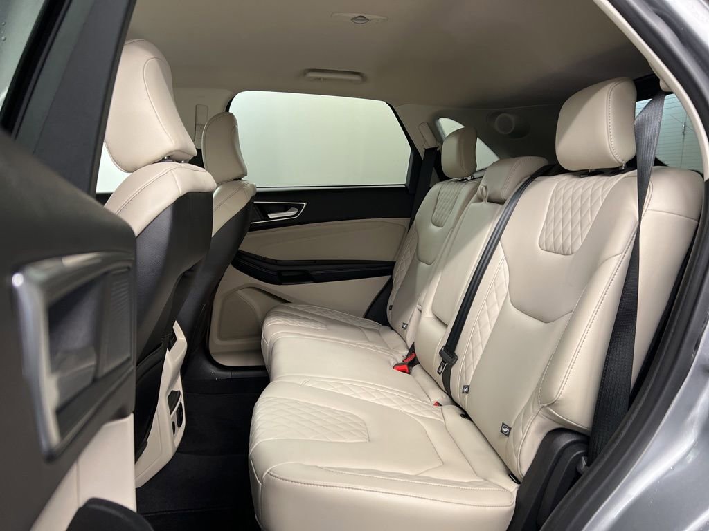 Certified 2024 Ford Edge Titanium AWD/4WD image 29