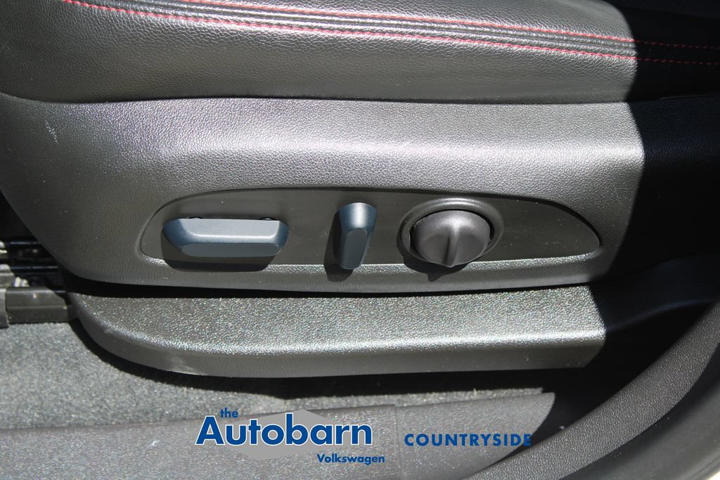Used 2024 Chevrolet Equinox RS w/ RS Leather Package FWD image 10