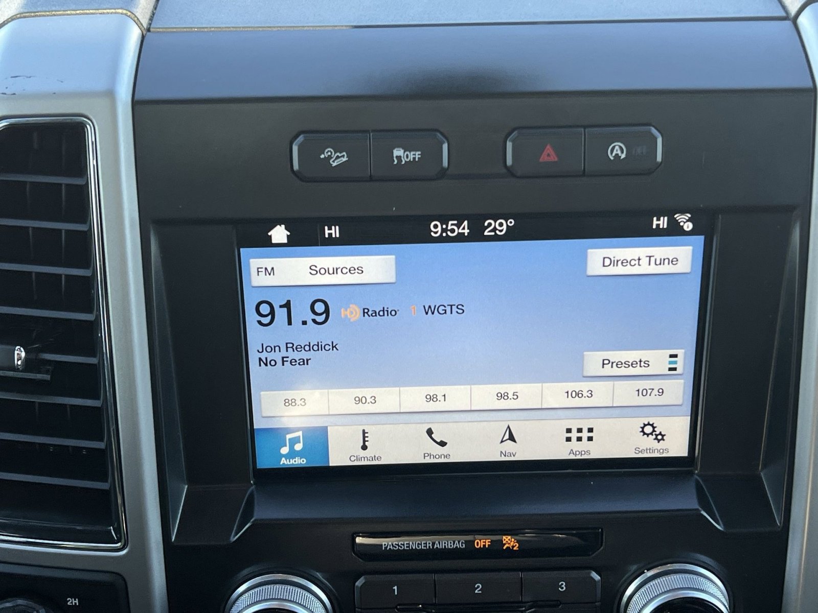 Used 2017 Ford F150 Lariat w/ Equipment Group 502A Luxury image 18