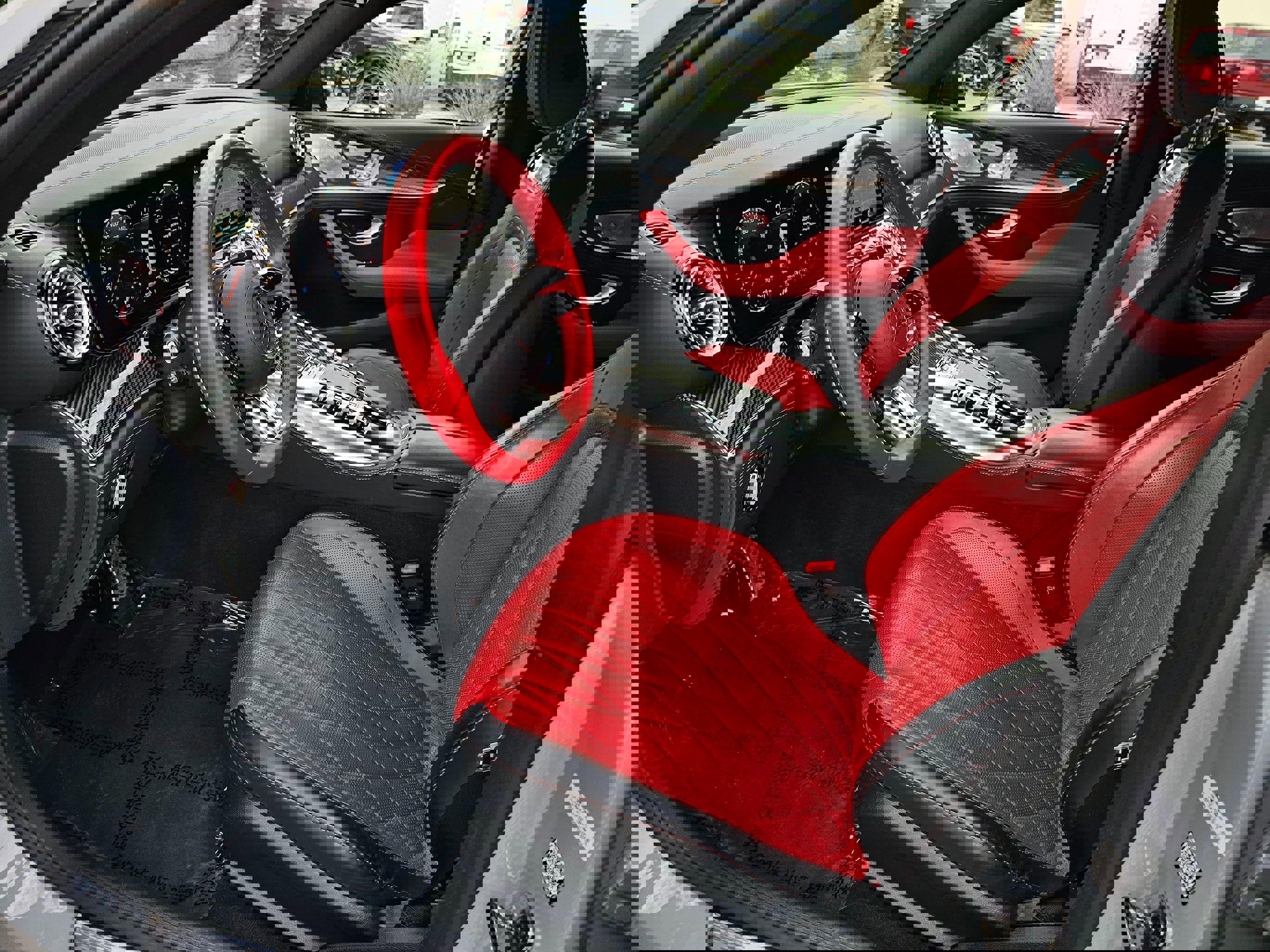 Used 2023 Mercedes-Benz AMG GT 63 S image 27