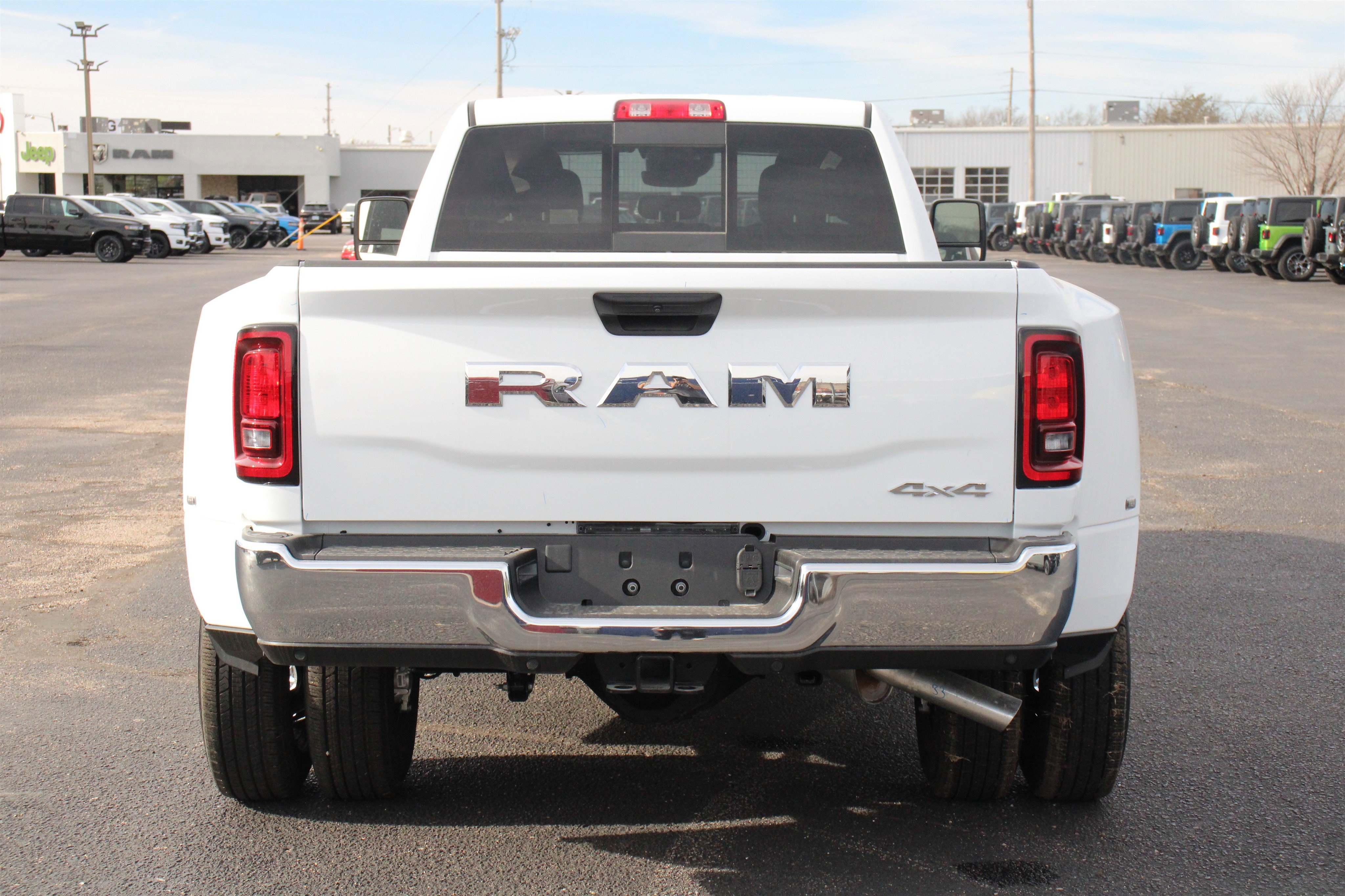 New 2026 RAM 3500 Tradesman image 30
