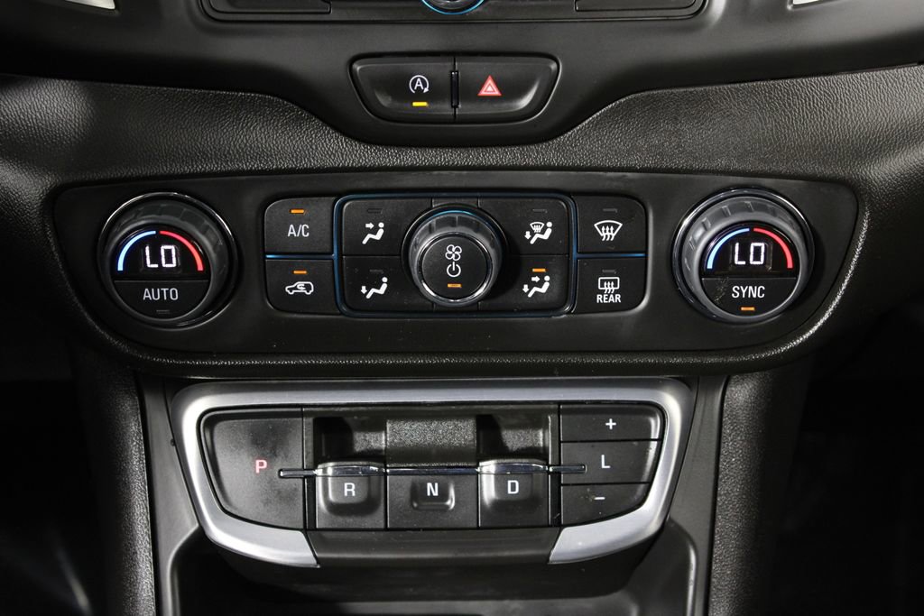 Used 2023 GMC Terrain SLE w/ Driver Convenience Package FWD image 22