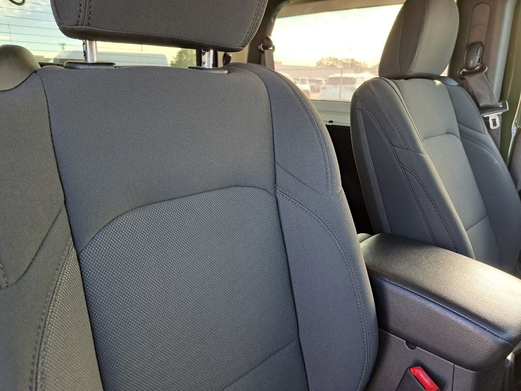 Used 2020 Jeep Wrangler Sport S image 18