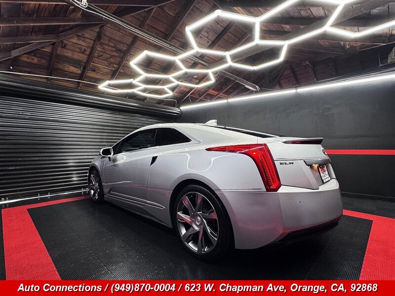 Used 2014 Cadillac ELR w/ Luxury Package FWD image 4